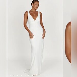 MESHKI Amanza Maxi Dress With Cowl Back - White